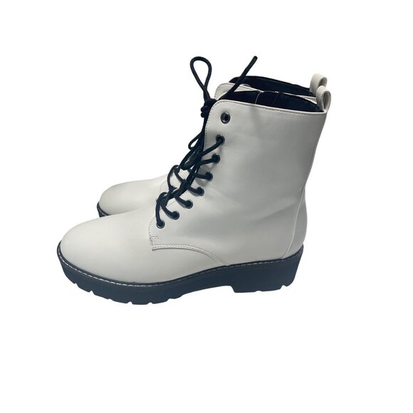 Altar’d State White Combat Style Lace-Up Ankle Boots HADLEY Size 9 Side Zipper - Picture 3 of 6